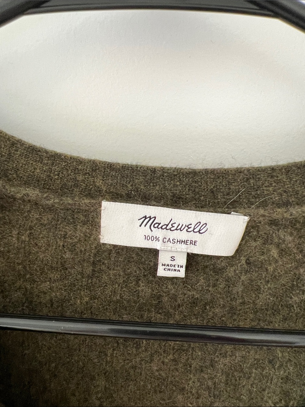 Madewell Olive Green Ribbed V‑Neck Button Cardigan - Picture 3 of 3